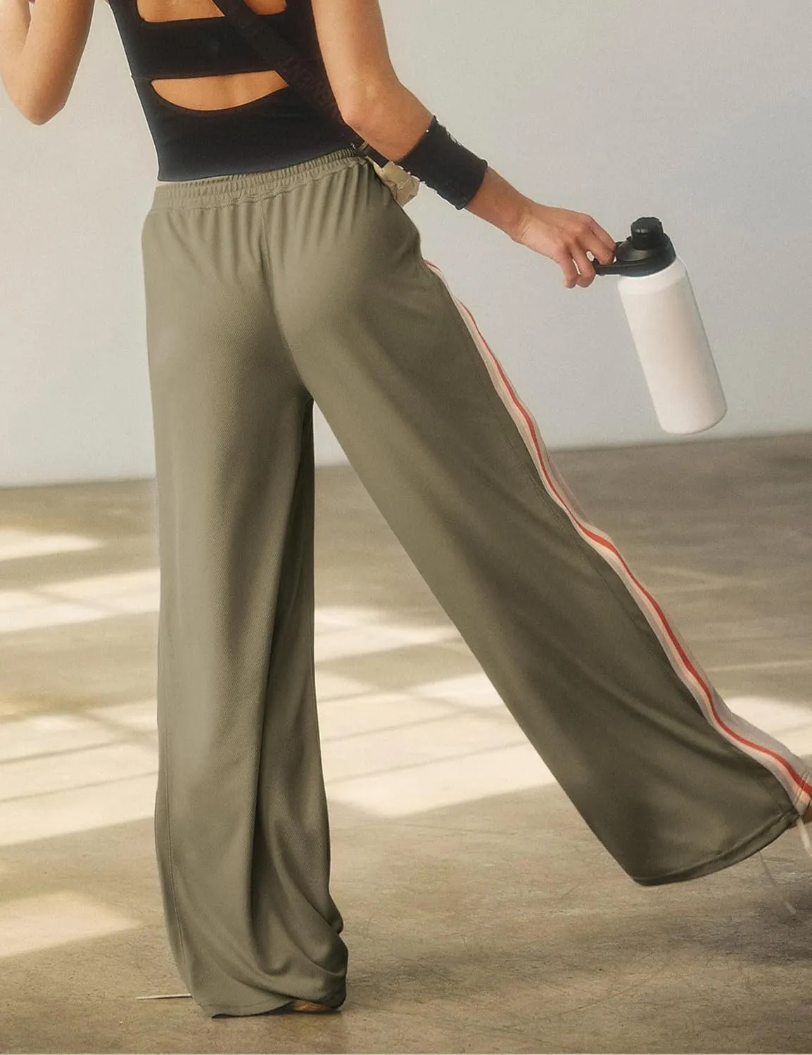 Athlisan Womens Athletic Wide Leg Trousers Side Stripes Drawstring Waist Casual Low Rise Palazzo Pants with Pockets