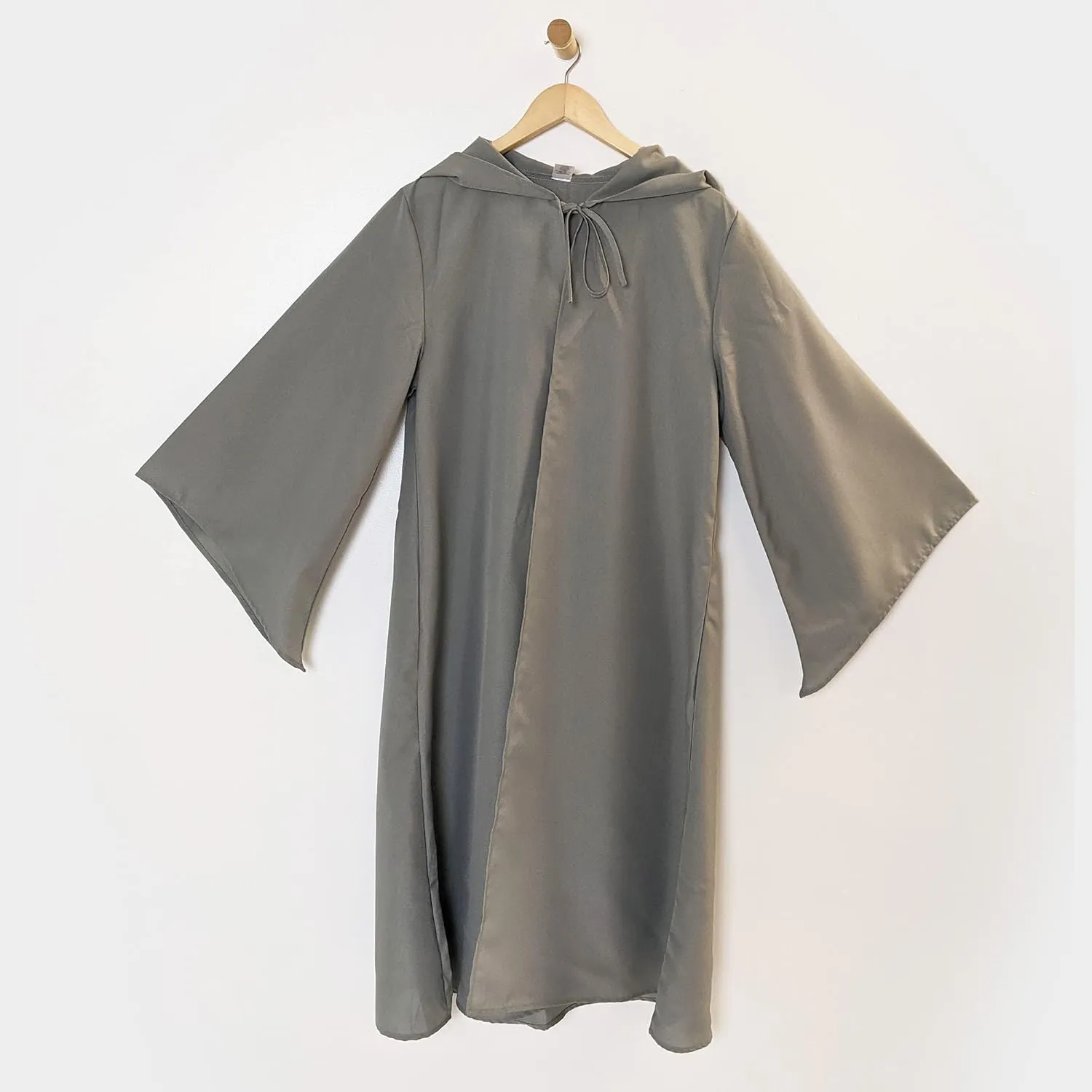 Everfan Adult Hooded Robe with Sleeves | Wizard, Jedi, Monk, Medieval Cosplay Cape, LARP Halloween Costume for Adults