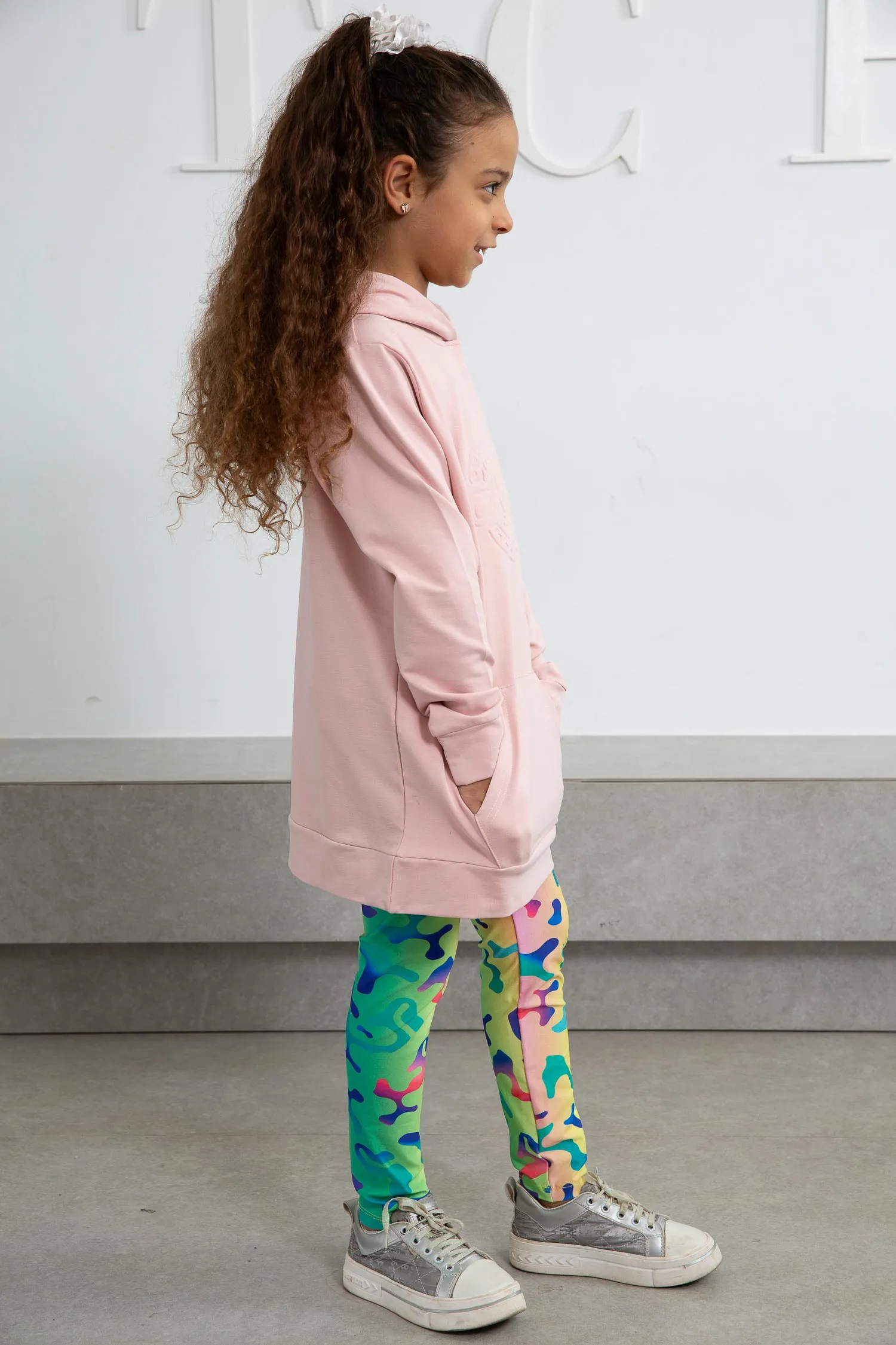 Girls Cotton Hoodie - Aries