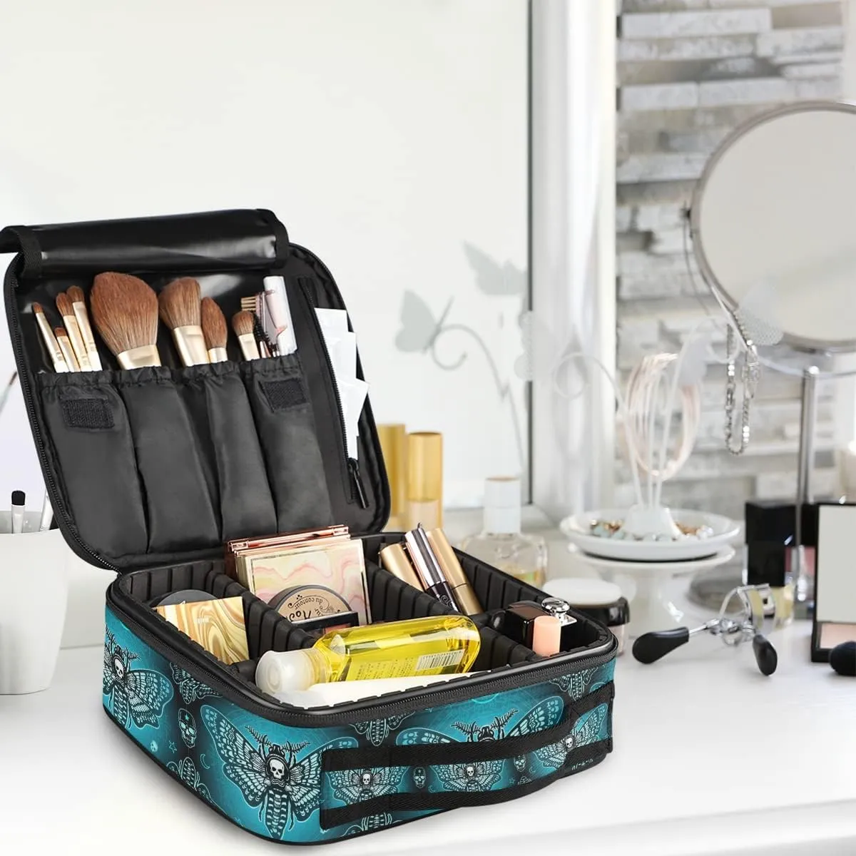 MNSRUU Travel Makeup Bag, Butterfly Skull Makeup Bag Organizer Goth Cosmetic Bag for Women Travel Toiletry Bag with Adjustable Dividers