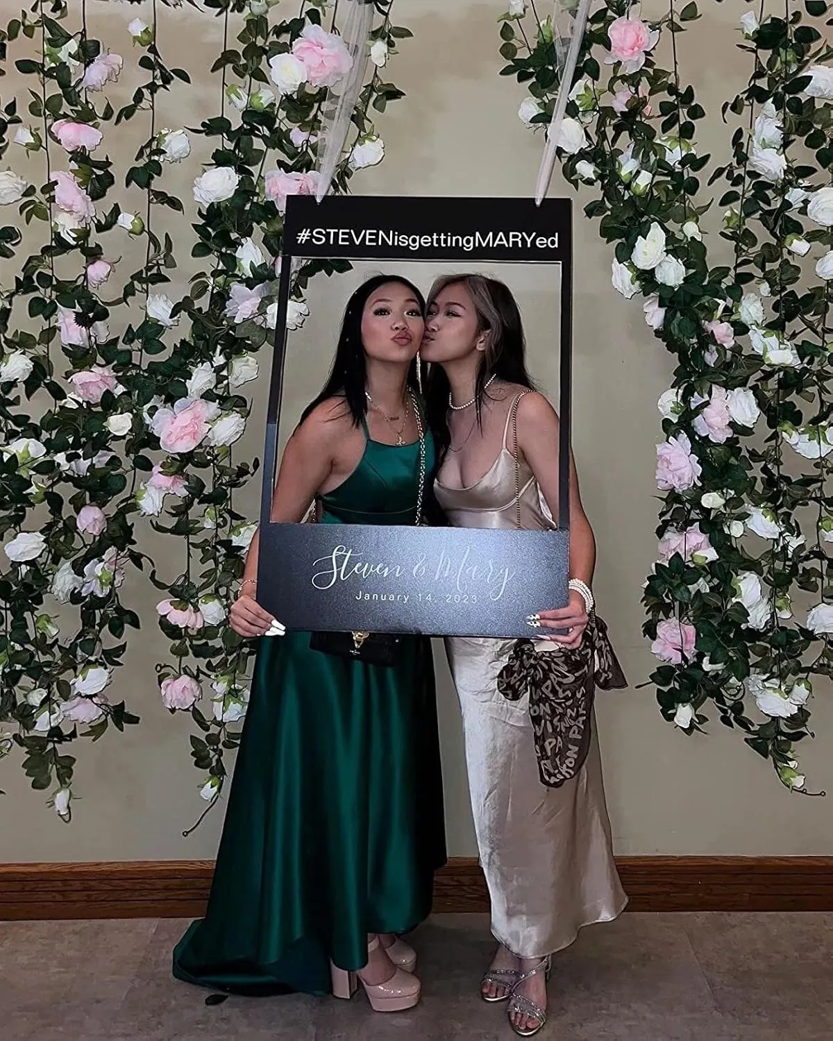 Spaghetti Strap Satin Prom Dresses Ball Gowns for Women Formal Slit Bridesmaid Dress with Pockets