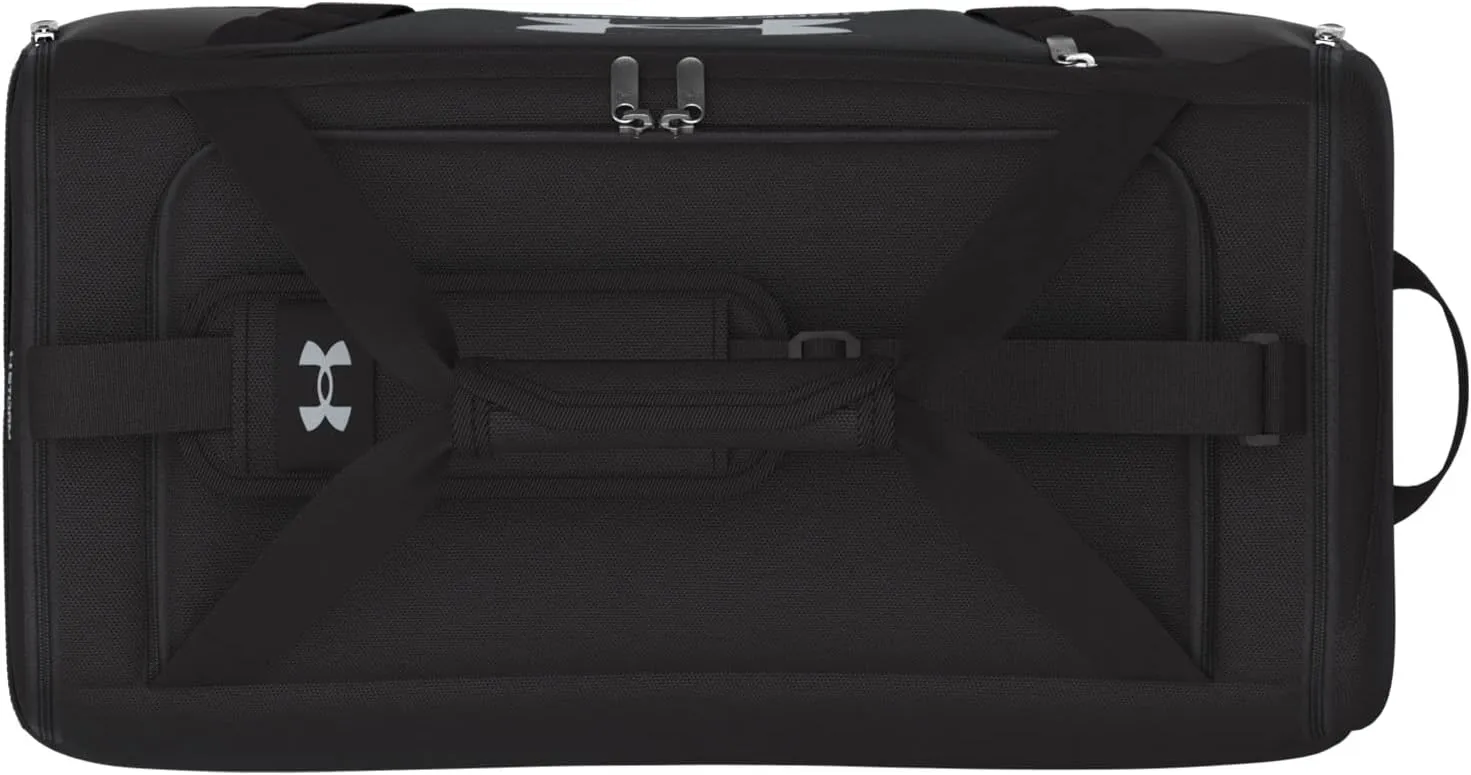 UNDER ARMOUR Unisex Sports Bag Shoulder Bag Travel Bag Undeniable 5.0 Duffle, -001 black / silver