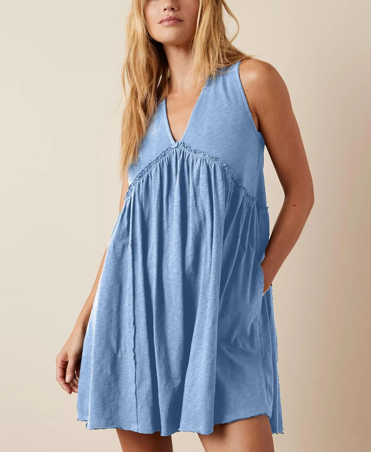 Women's Casual Sleeveless Mini Dress Loose V Neck Backless Pleated Short Tank Sundress with Pockets